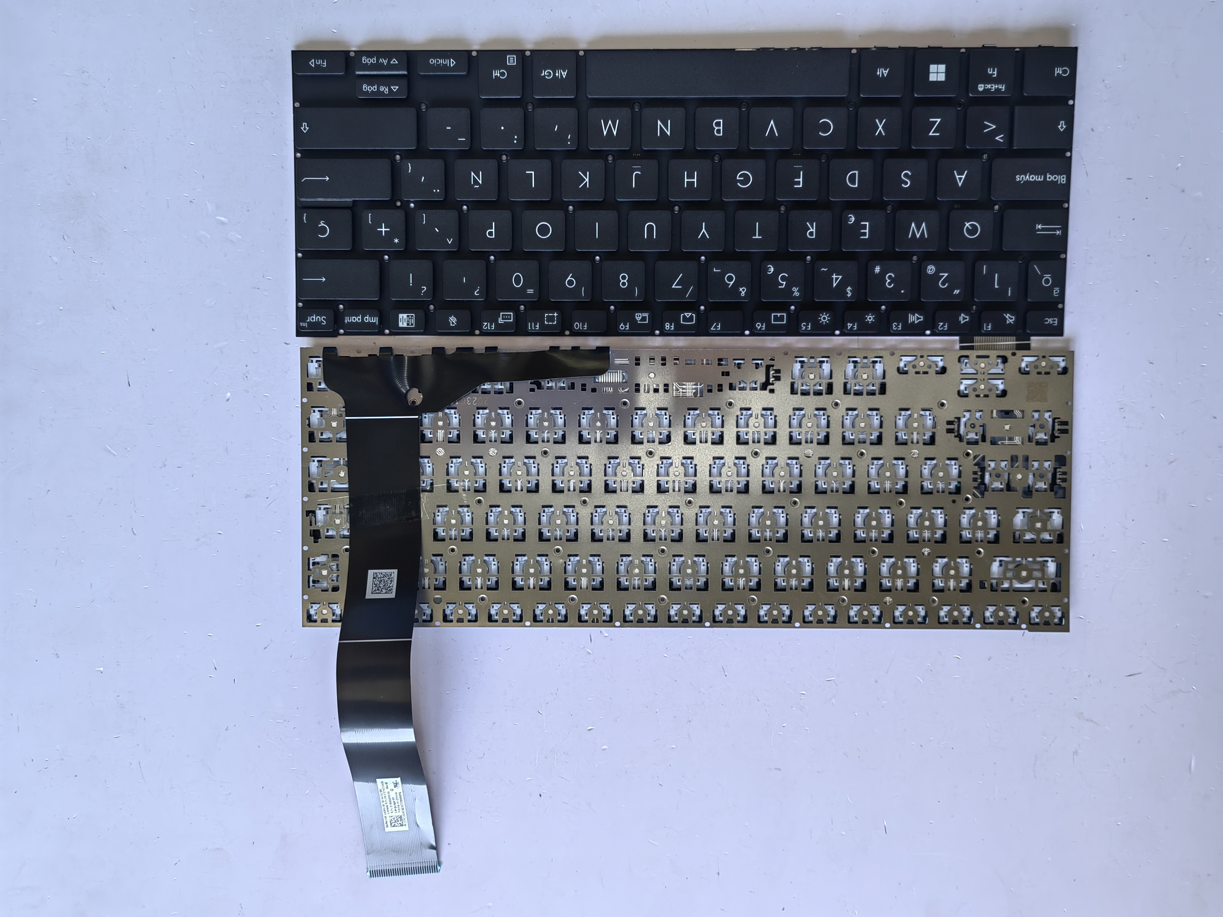 Picture of Laptop Spanish keyboard forNew Replacement Laptop Keyboard For ASUS BR1100 small carriage return BLACK Sp Layout
